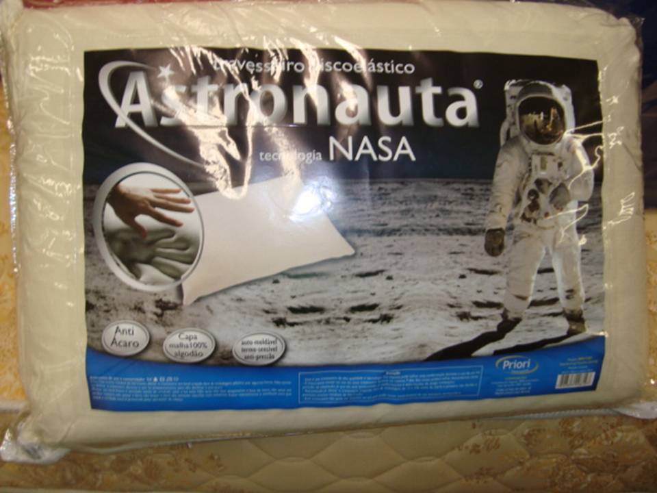 Colch�es em Pirituba - TRAVESSEIRO NASA